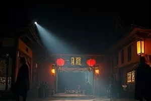 《钟楼十二点》封面，夜色中的钟楼尖顶与十二点的指针